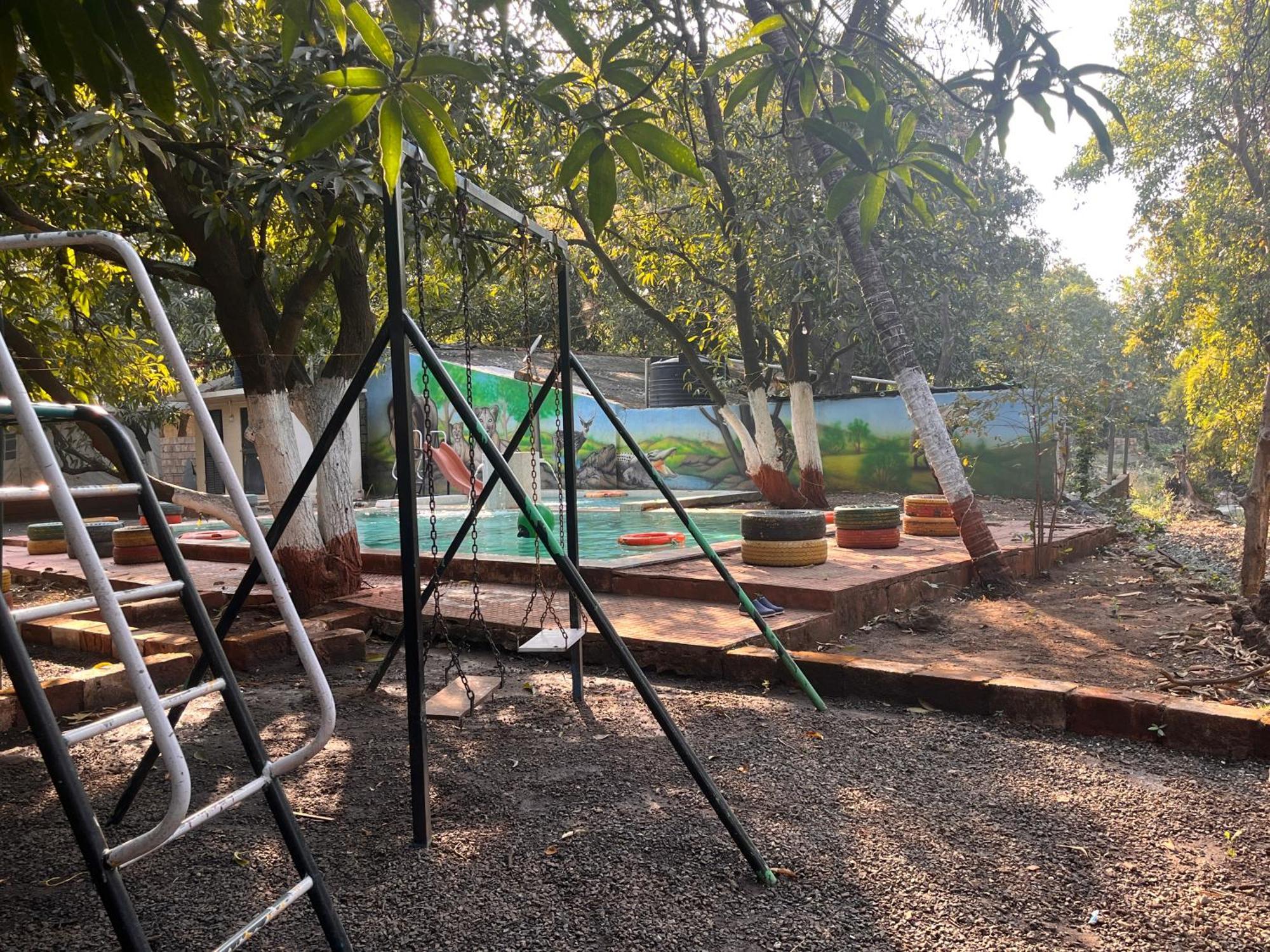 Brook Ville Sasan Gir Luaran gambar
