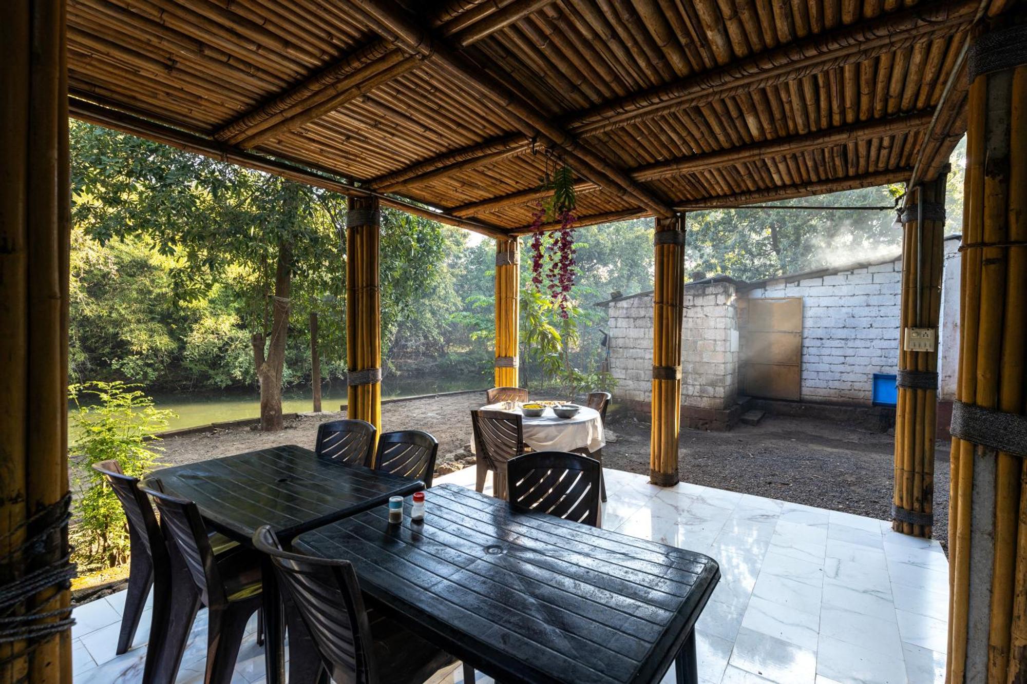 Brook Ville Sasan Gir Luaran gambar
